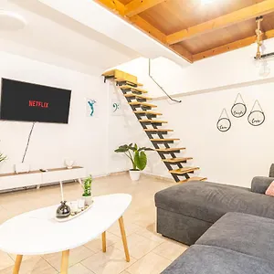 https://melodia-apartment-heraklion.rethymnohotels.net